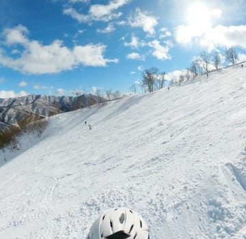 家族も友人も初心者も楽しめる冬の思い出作りに最適なスキーツアー徹底ガイド