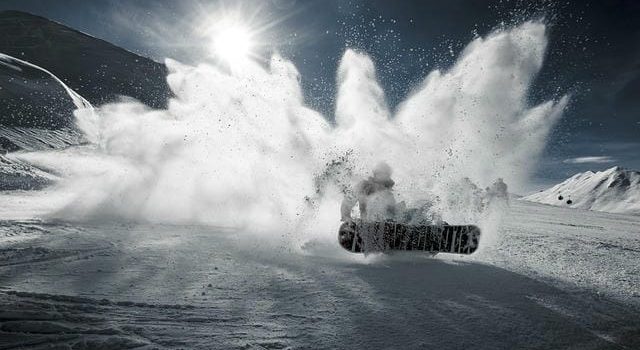 日帰りで気軽に冬を満喫時短派にも人気のスノボツアーが変える週末レジャーの新常識